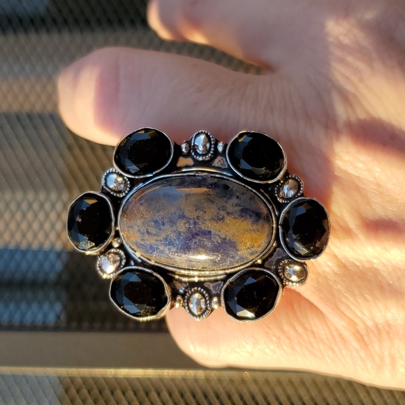 New Oversized Sodalite & Black Spinnel 925 Silver Statement Ring. - Picture 4 of 16